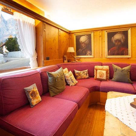 Ferienwohnung Casa Marmorata Cortina d'Ampezzo Exterior foto