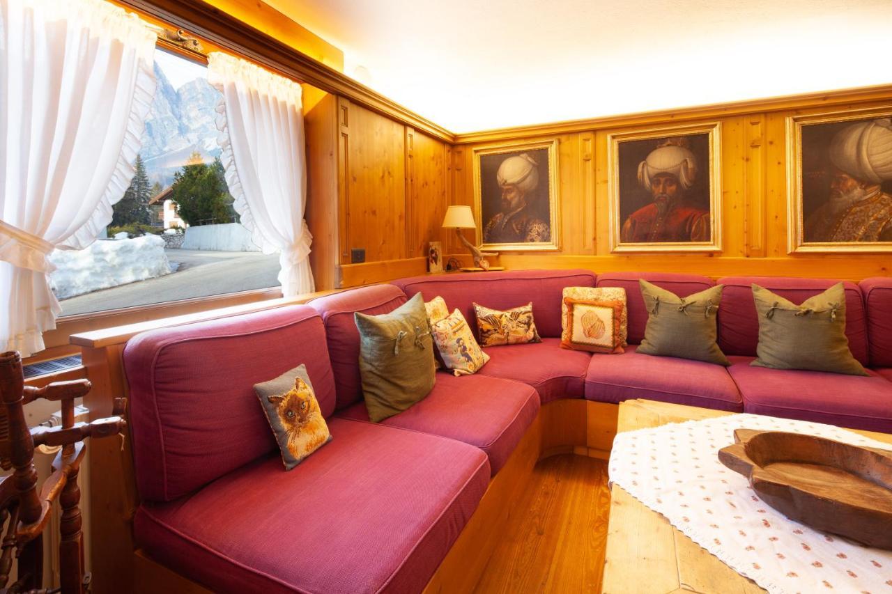 Ferienwohnung Casa Marmorata Cortina d'Ampezzo Exterior foto